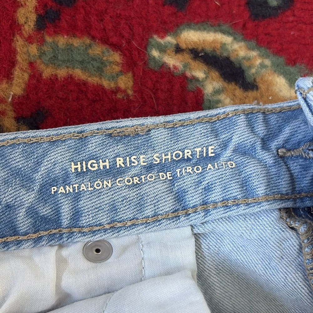 Universal Thread High Rise Shortie Jean Shorts - Picture 5 of 5